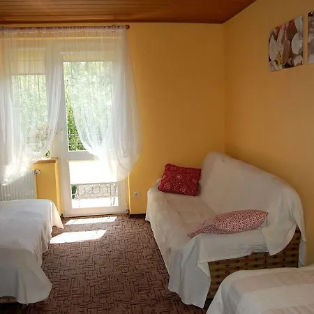 Orchidea Rum i privatbostad Grzybowo (West Pomeranian)