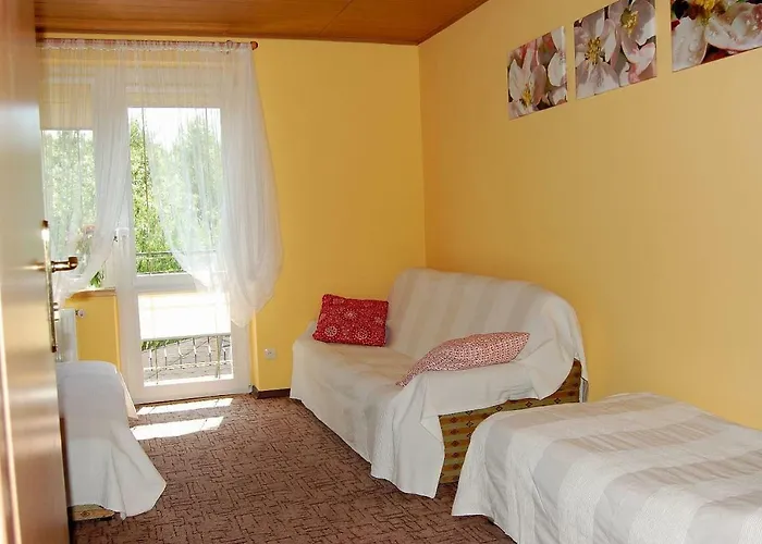 Orchidea Homestay Grzybowo (West Pomeranian)